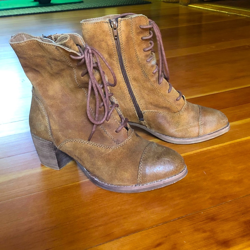Seychelles ankle boots suede leather